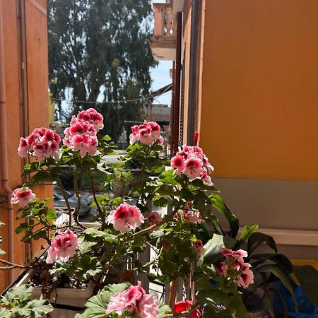 Apartamento Sissi House Salerno Exterior foto