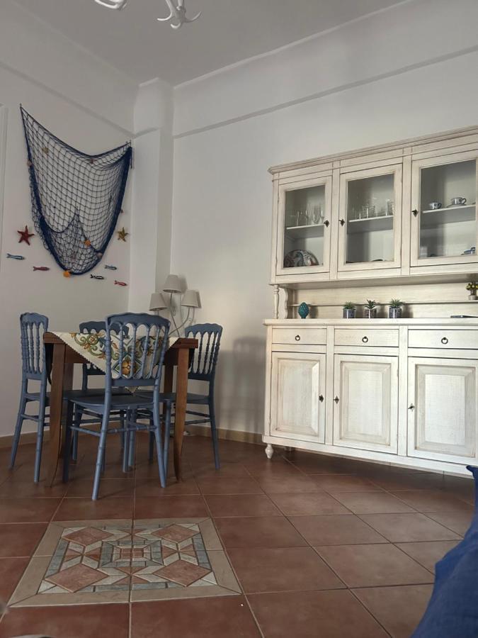 Apartamento Sissi House Salerno Exterior foto