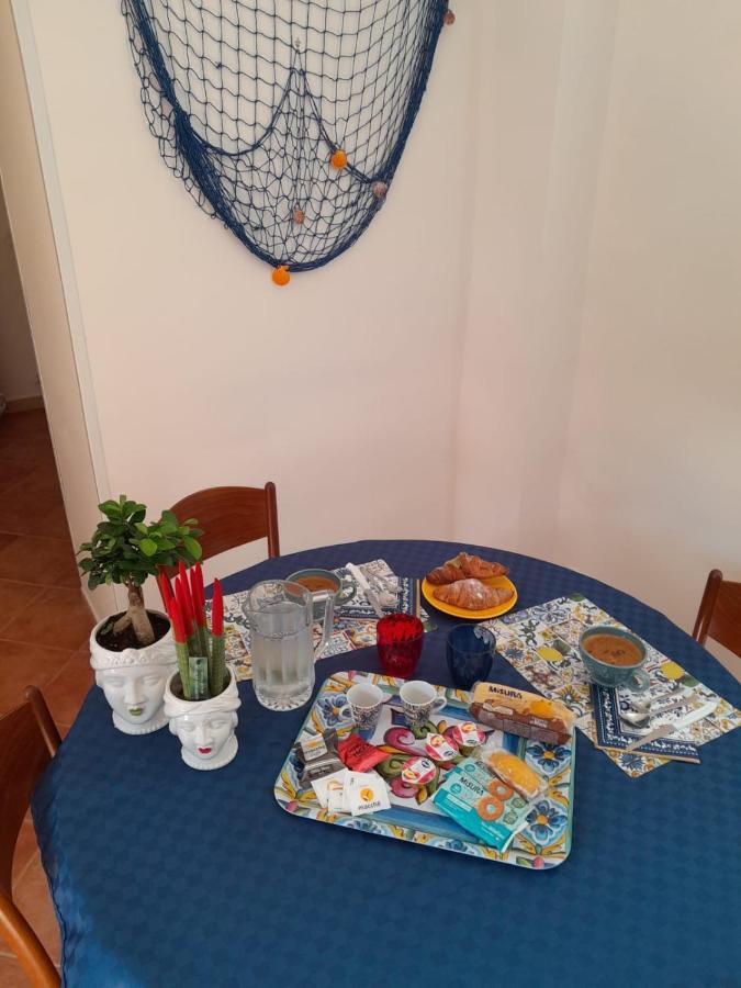 Apartamento Sissi House Salerno Exterior foto