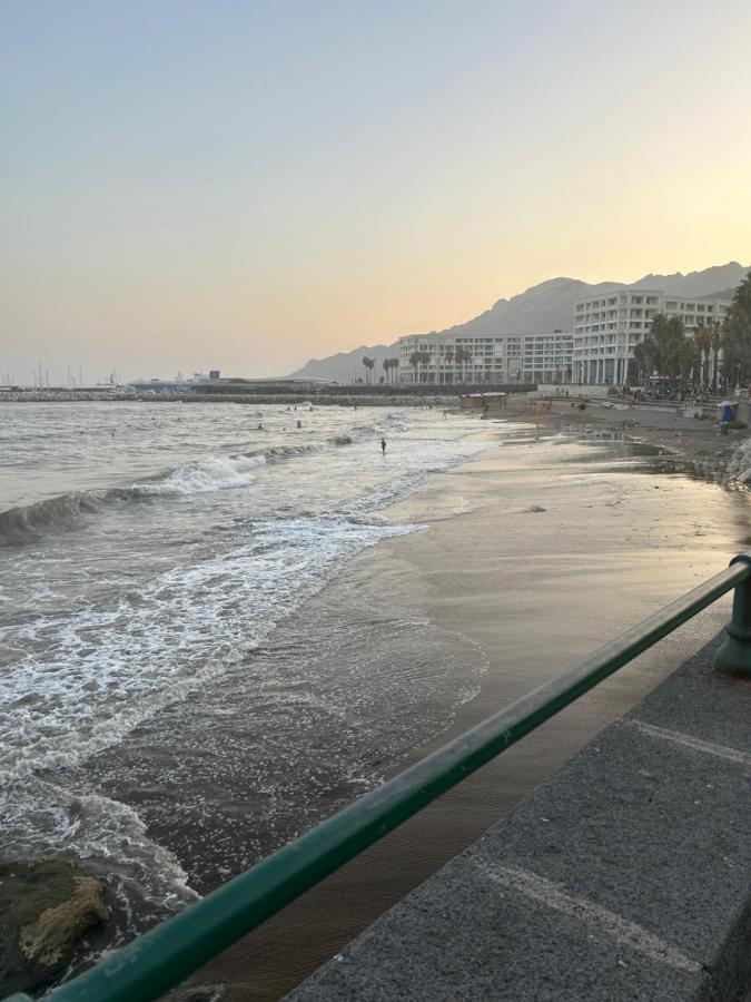 Apartamento Sissi House Salerno Exterior foto