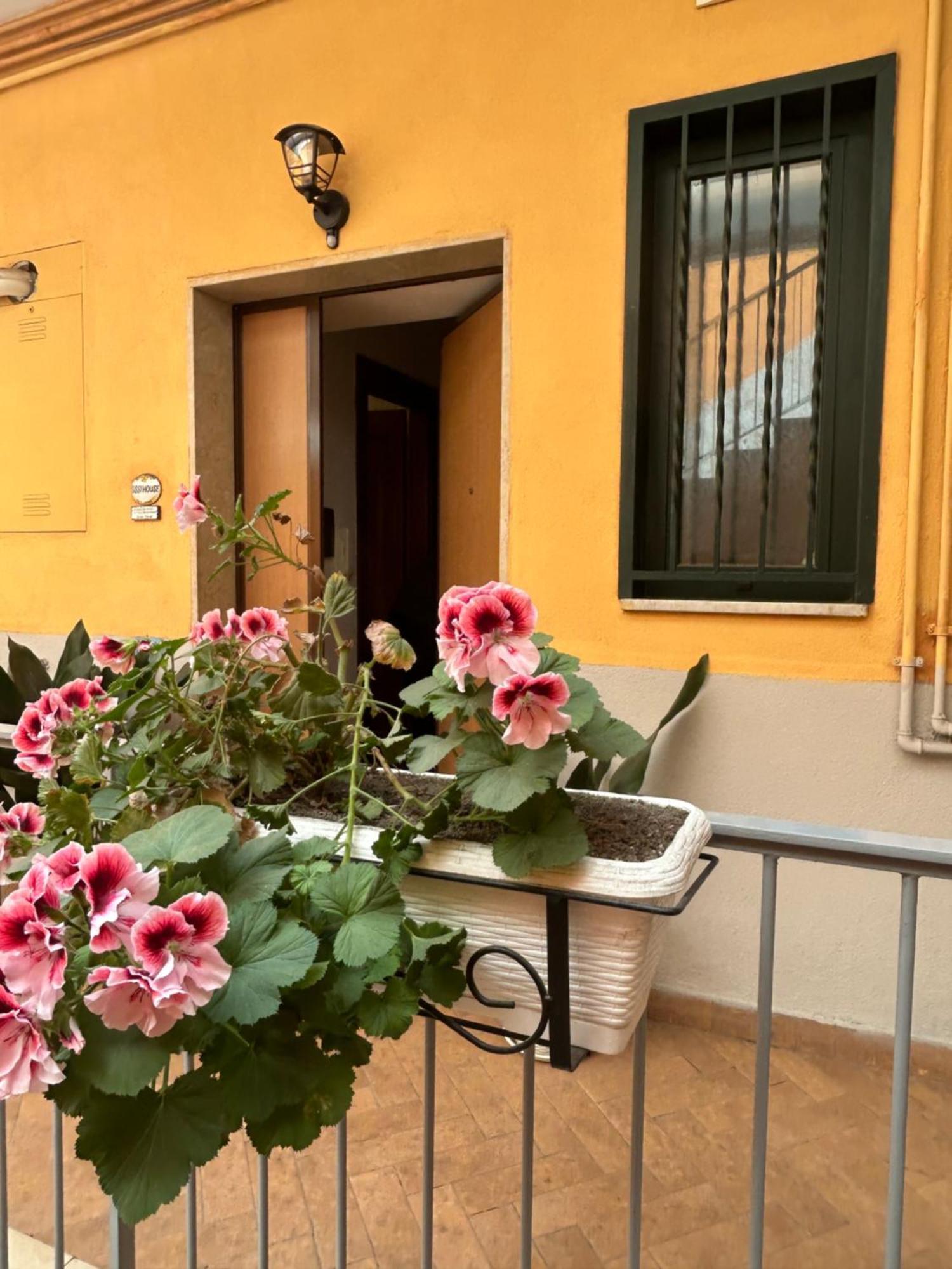 Apartamento Sissi House Salerno Exterior foto